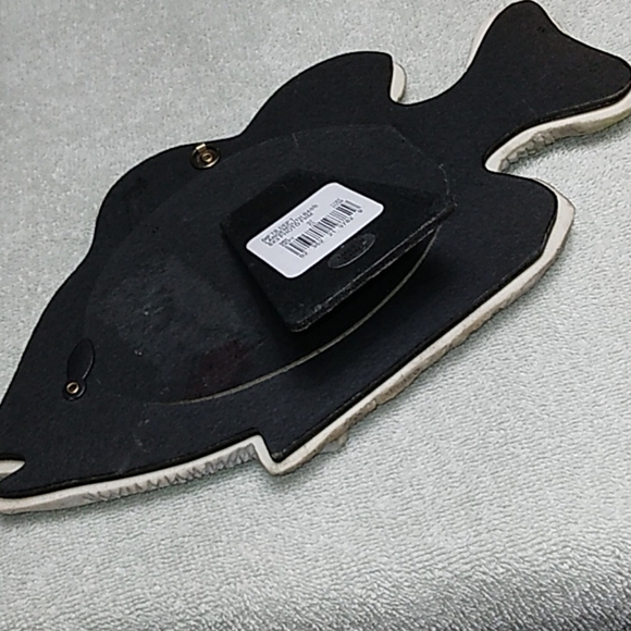 Largemouth Bass picture frame and sign. - Picture 3 of 6